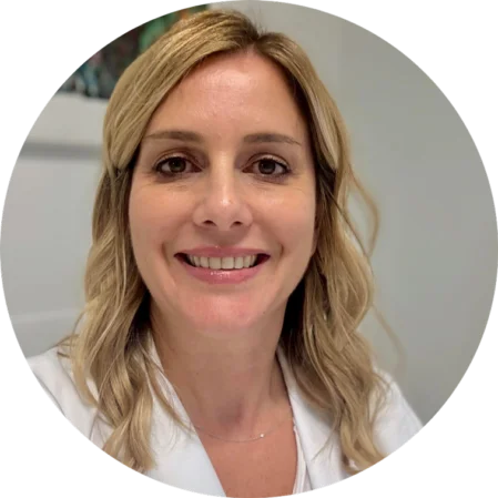 Foto della Dottoressa Manuela Ruzzetti Dermatologa presso lo Studio Medico Magna Grecia a Roma